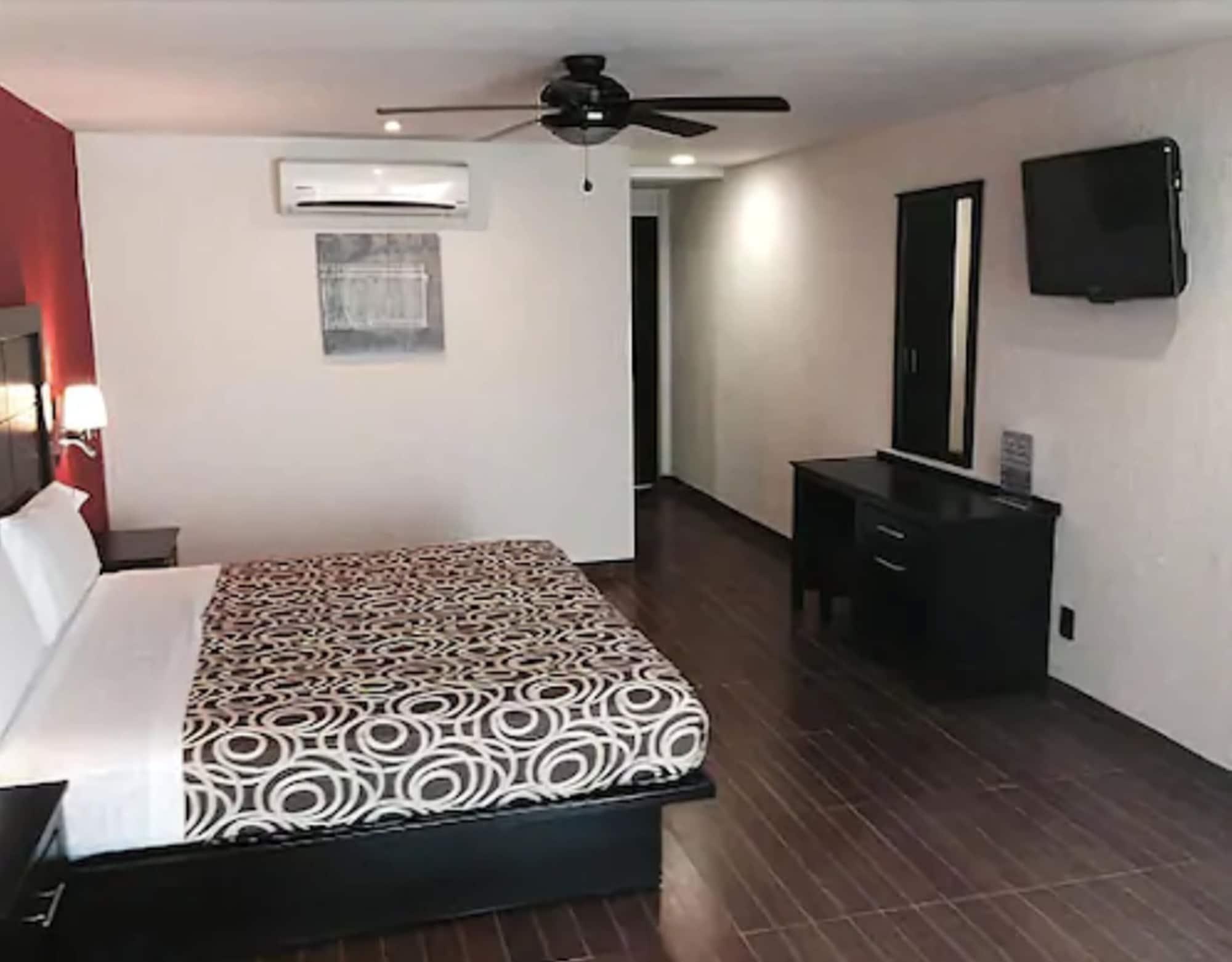 Hotel Victoria Inn San Juan del Río Екстериор снимка